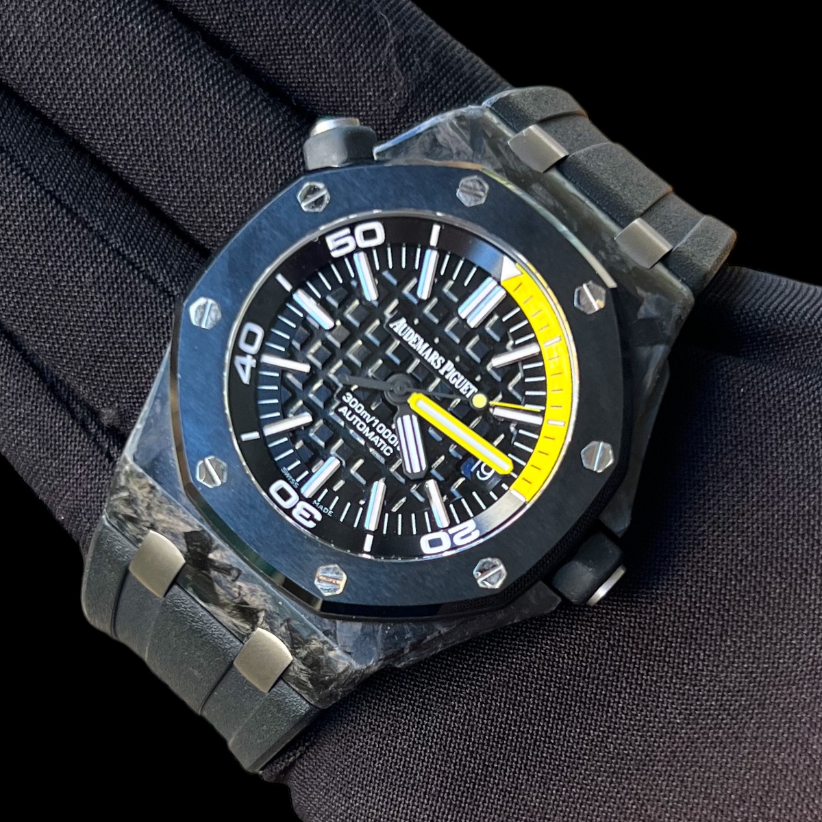 Audemars Piguet Royal Oak Offshore Diver Carbono Cer mica