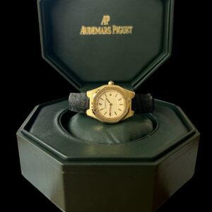 Audemars Piguet Royal Oak Lady em Ouro e Completissimo!