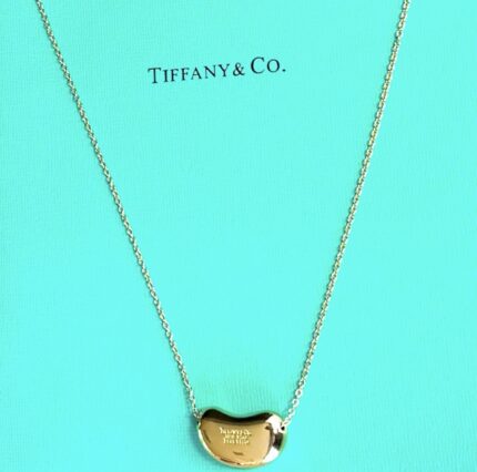 Colar Tiffany & Co Elsa Peretti “Bean” em Ouro Amarelo!