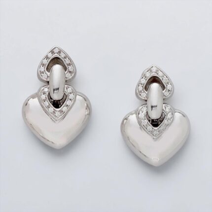 Brincos Bvlgari Doppio Cuore em ouro branco com brilhantes!
