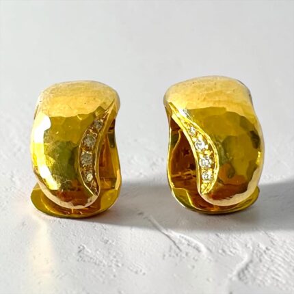 Brincos H.Stern Martelado em ouro com Brilhantes!