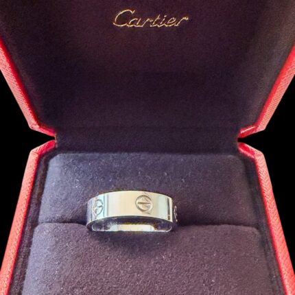 Anel Cartier Love em Ouro Branco, 5.5mm e tamanho 61!