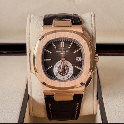 Patek Philippe Nautilus 5980R Chronograph em Ouro Rosa e Ano 2015!